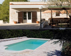 Отель Villa Apollonia B&B  Альберобелло